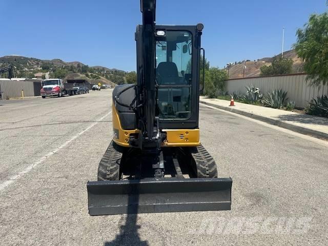John Deere 35 G Pásové rýpadlá