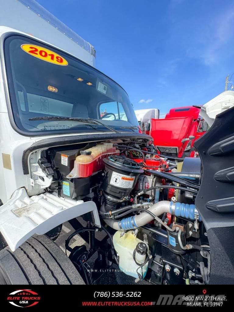 Freightliner M106 Ďalšie nákladné vozidlá
