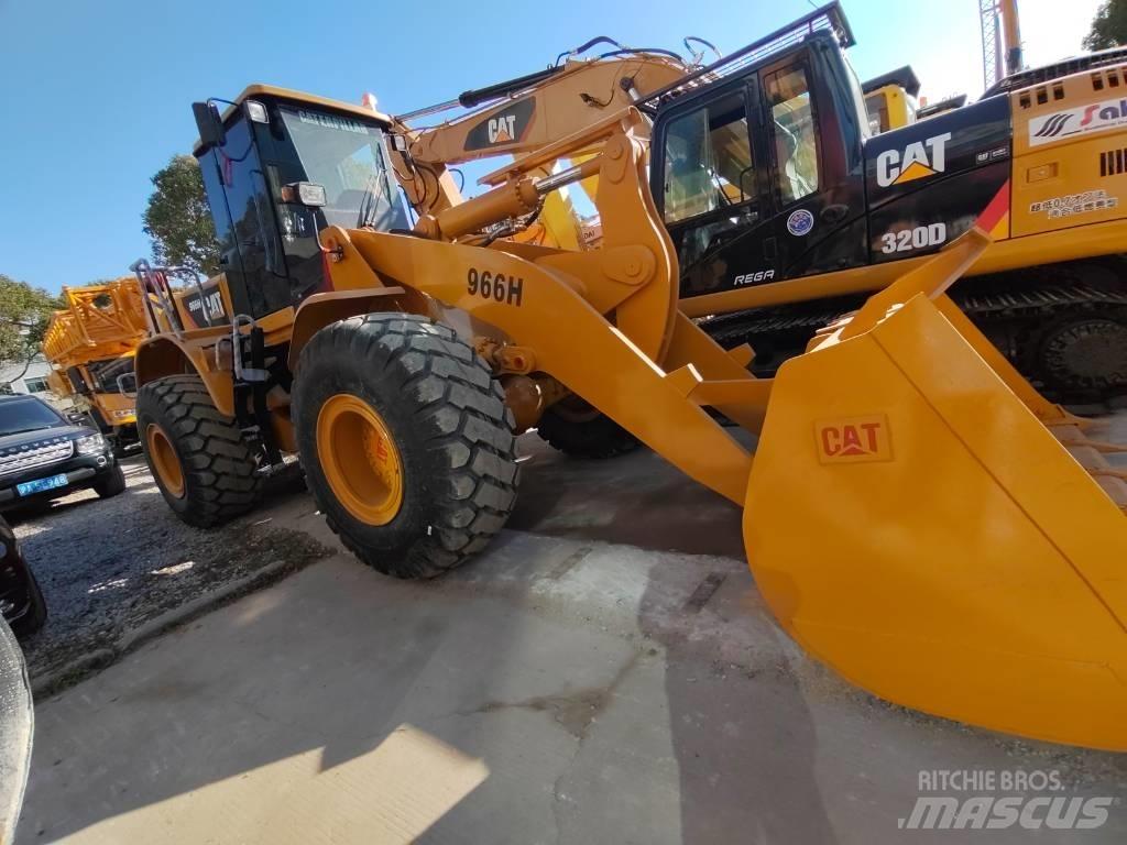 CAT 966 H Kolesové nakladače
