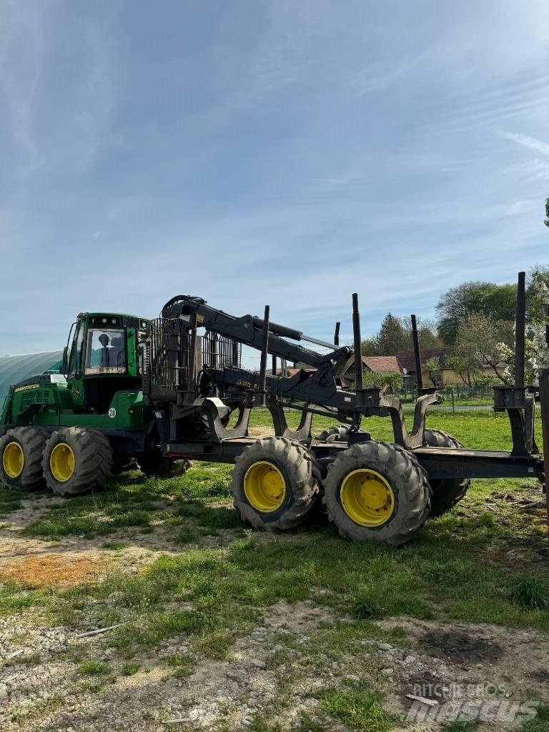 John Deere 1510G Lesné traktory