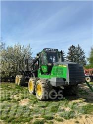 John Deere 1510G Lesné traktory