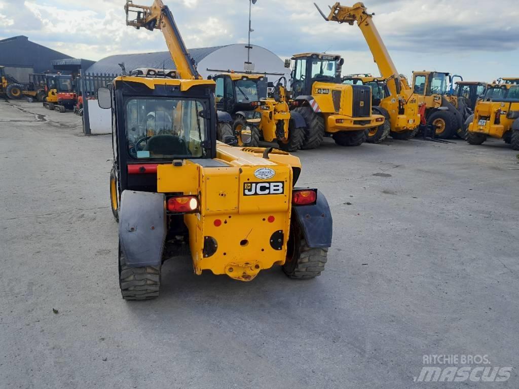 JCB 525-60 Teleskopické manipulátory