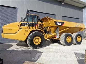 CAT 740 Kĺbové nákladné autá