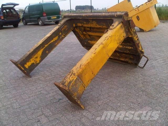 CAT 990 II Podvozky a zavesenie kolies