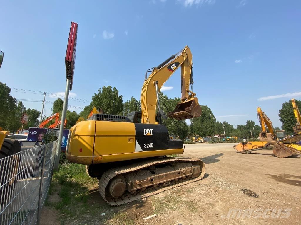 CAT 324D Pásové rýpadlá