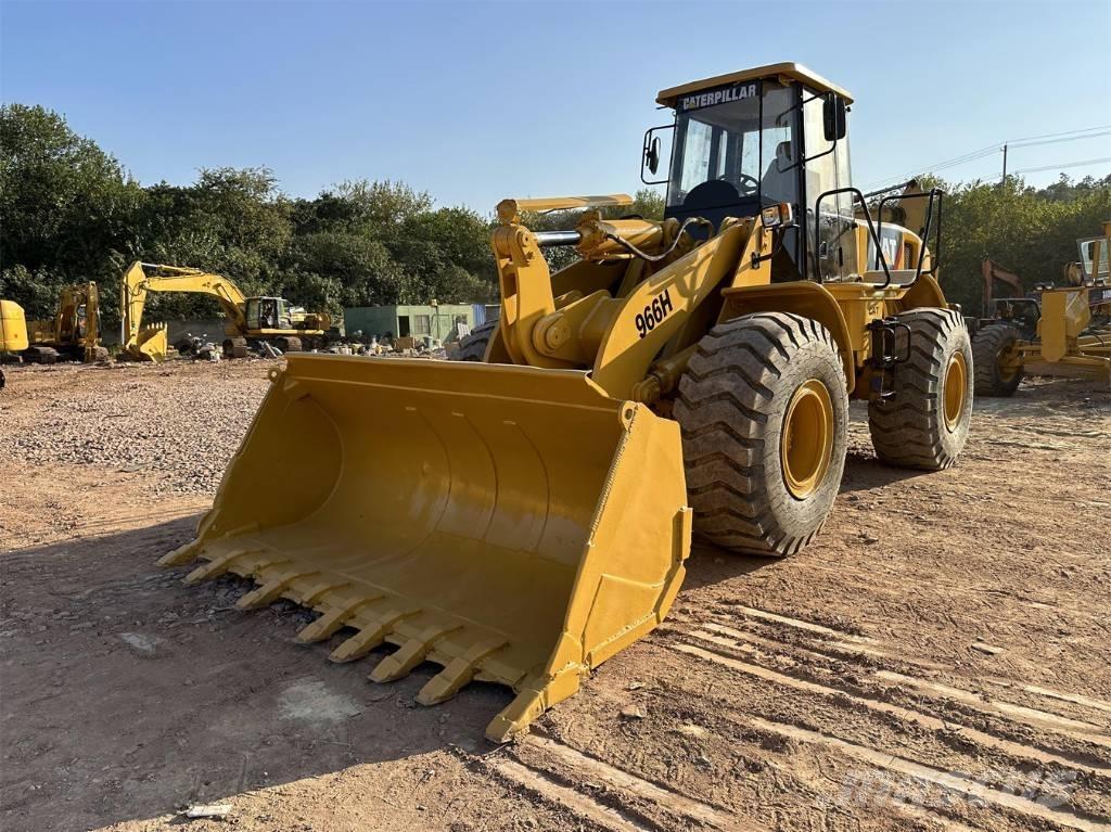 CAT 966 H Kolesové nakladače