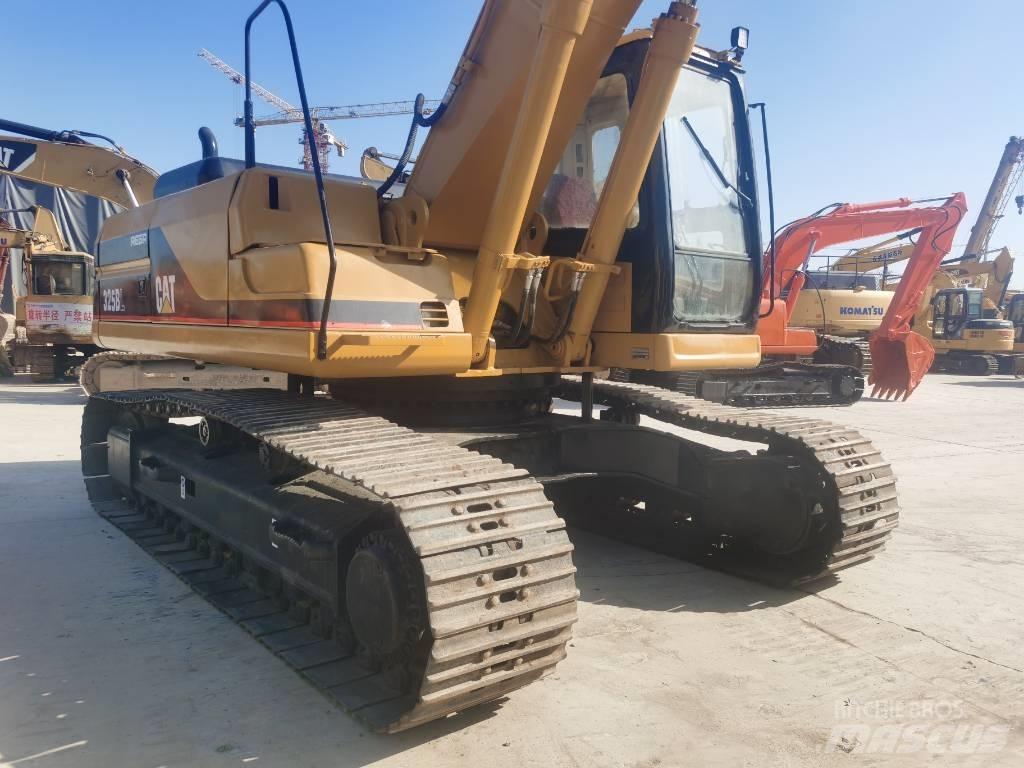 CAT 325 B L Pásové rýpadlá