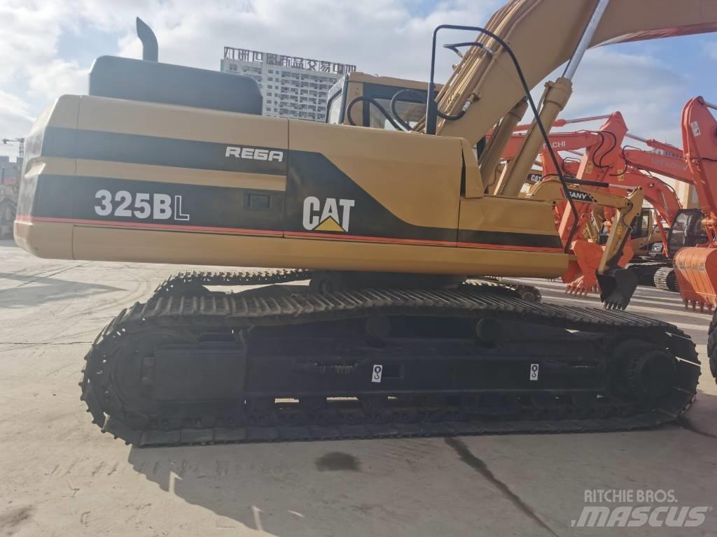 CAT 325 B L Pásové rýpadlá