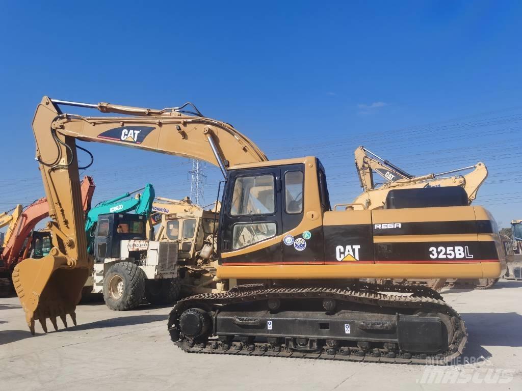 CAT 325 B L Pásové rýpadlá
