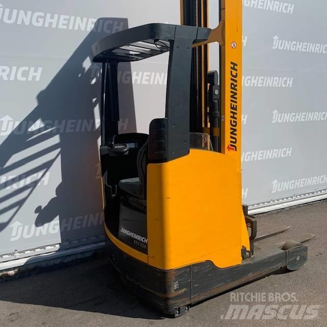 Jungheinrich ETV 214 Retraky