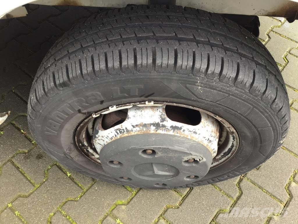 Mercedes-Benz 416 Ťahače
