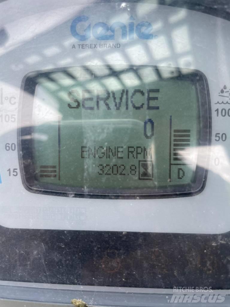 Genie GTH 1256 Teleskopické manipulátory