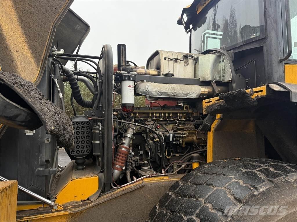 JCB 457HT Kolesové nakladače
