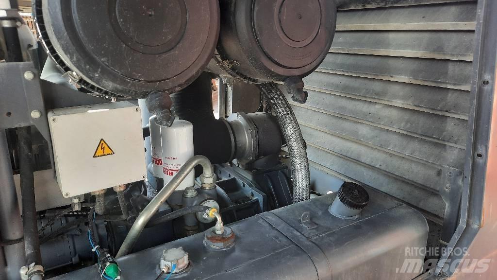 Atlas Copco XAHS 237 Kompresory