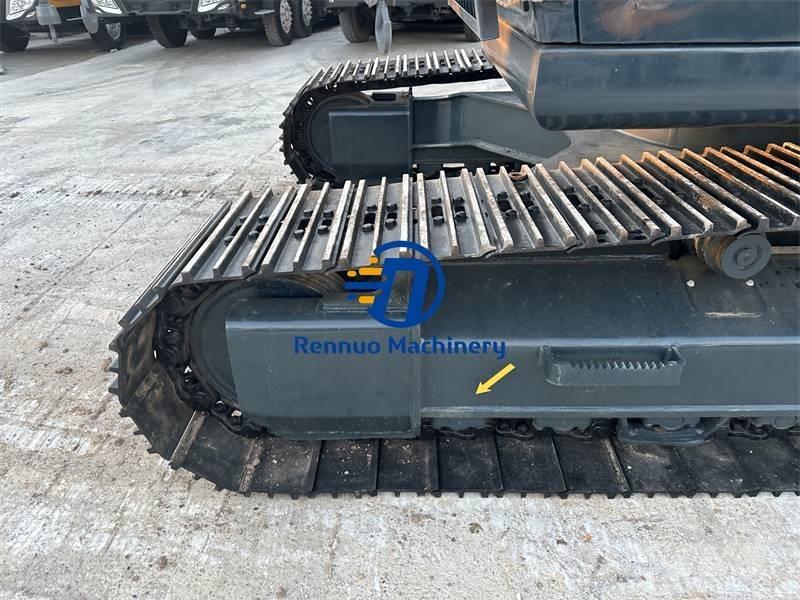 Hyundai HX220 HD Pásové rýpadlá