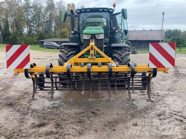 Agrisem VibroMulch Kultivátory