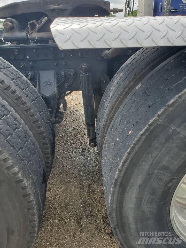 Mack P 164 T Nákladné vozidlá bez nadstavby