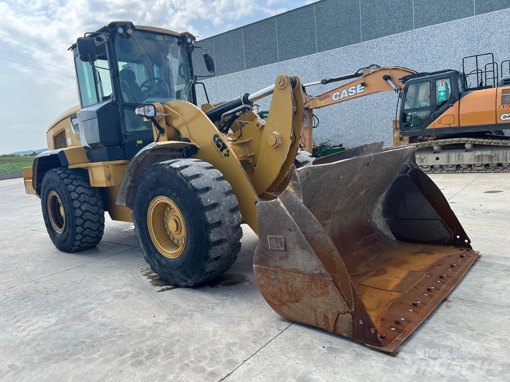 CAT 938 K Kolesové nakladače