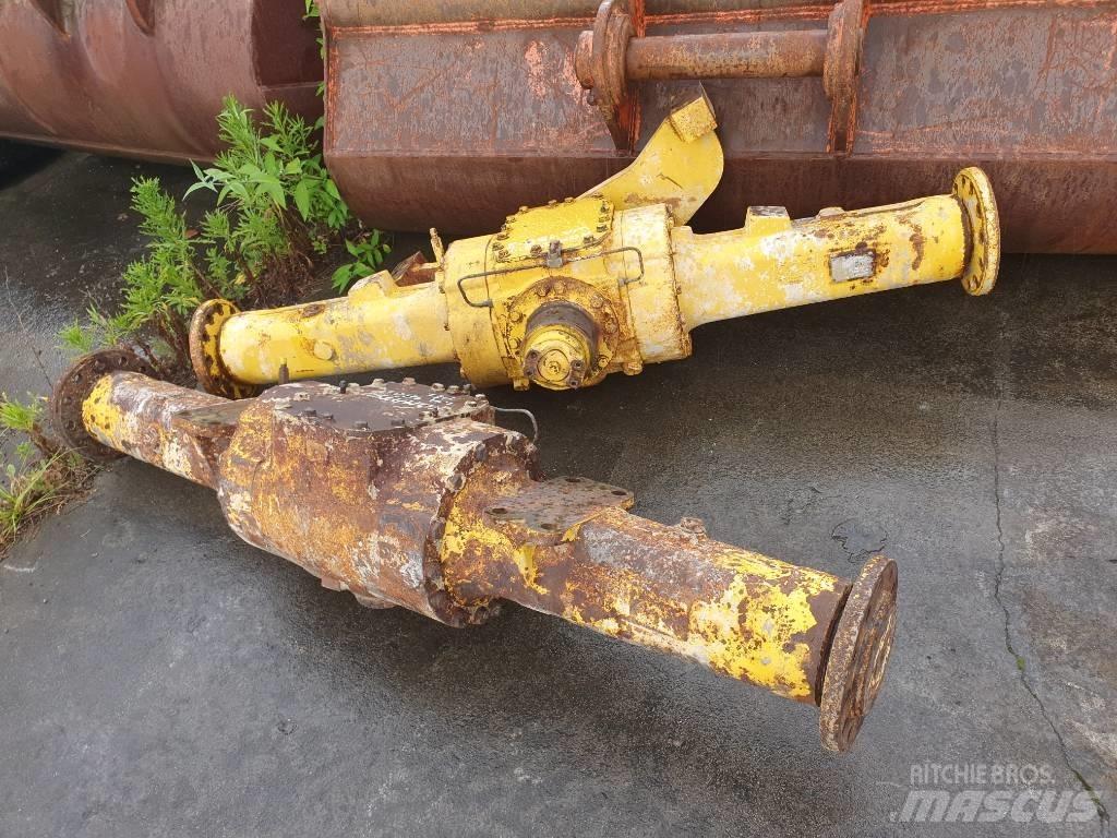 Komatsu WA180.3 Nápravy