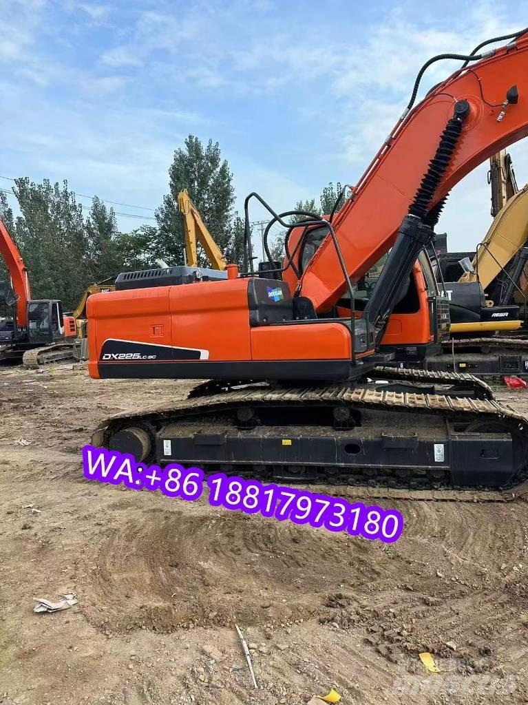 Doosan DX 225 LC Pásové rýpadlá