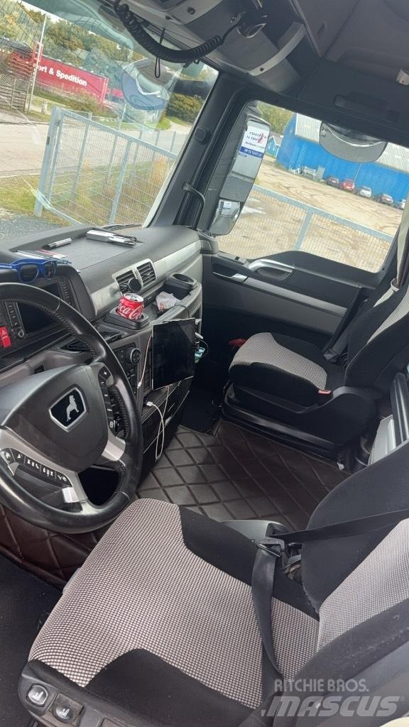 MAN TGX 35.510 Hákový nosič kontajnerov