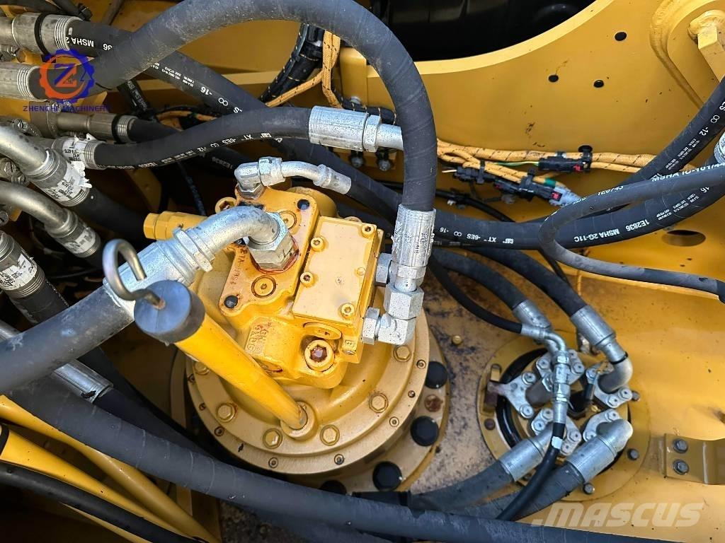 CAT 320 GC Pásové rýpadlá