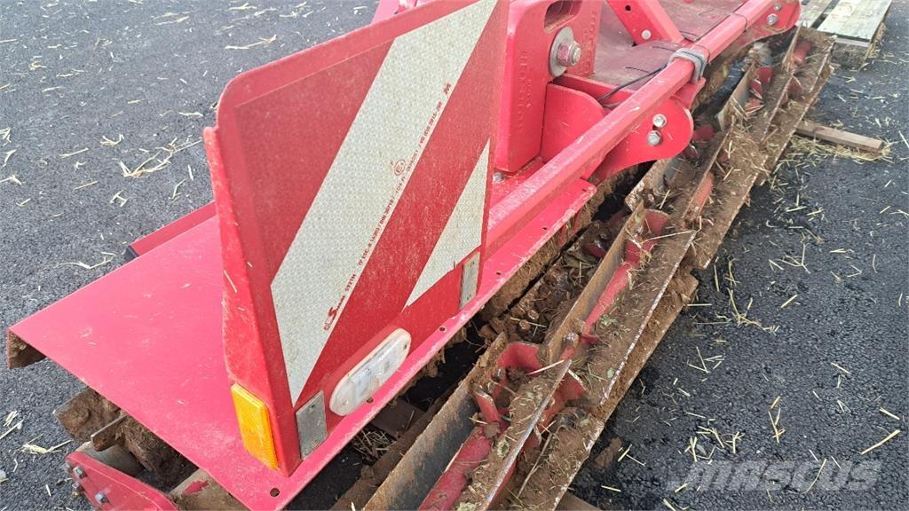 Horsch CULTRO 3 TC Ďalšie poľnohospodárske stroje