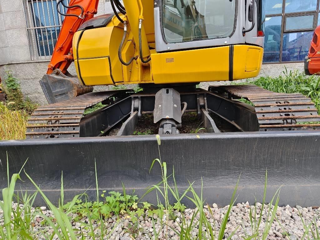 Komatsu PC 78 US Midi rýpadlá 7 t - 12 t
