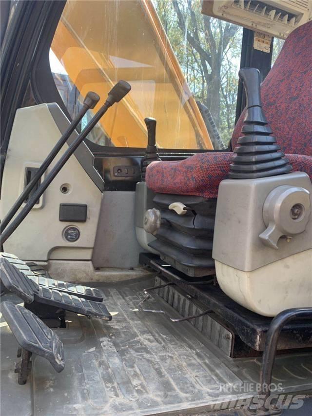 Hyundai R215-7 Pásové rýpadlá
