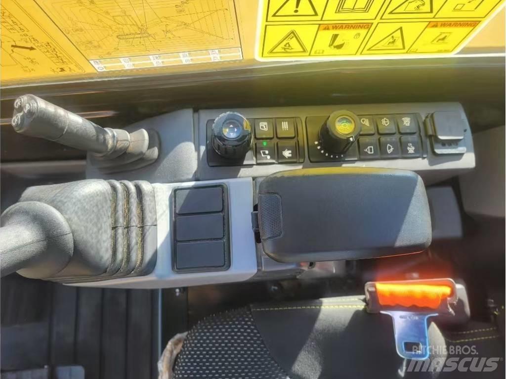 CAT 305 CR Mini rýpadlá < 7t