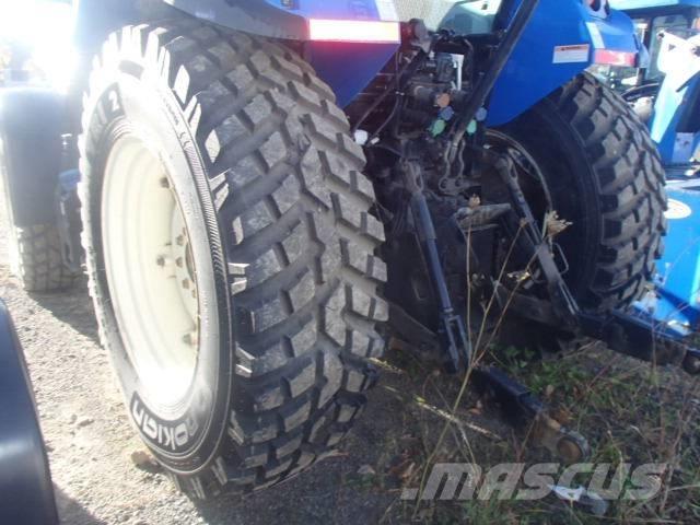 New Holland T 4.100 Traktory