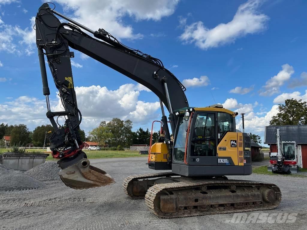 Volvo ECR 235 EL Pásové rýpadlá