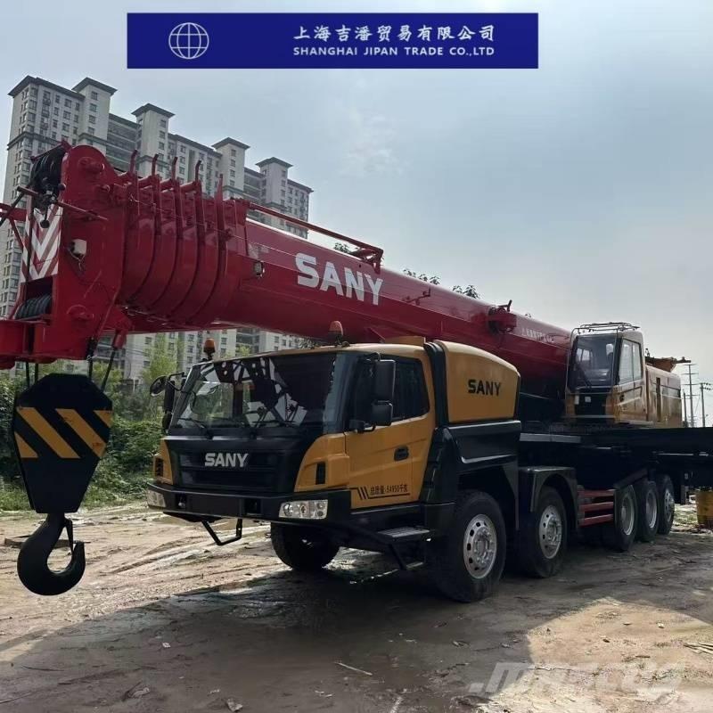 Sany STC1000 Univerzálne terénne žeriavy