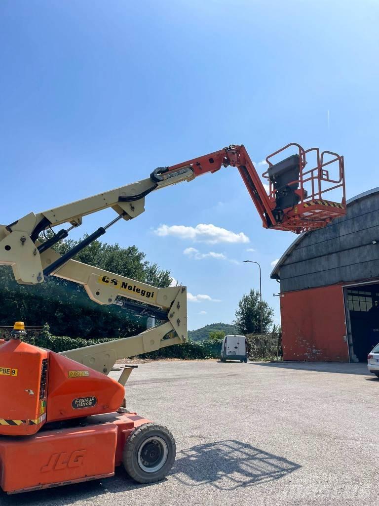 JLG E 400 AJP Kĺbové plošiny