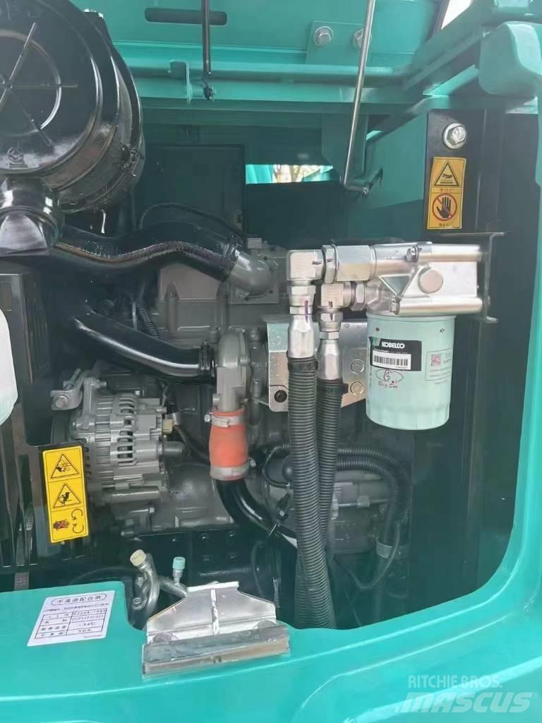 Kobelco SK 75 Midi rýpadlá 7 t - 12 t