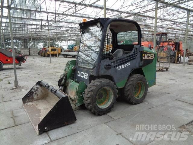 JCB 135 R Šmykom riadené nakladače