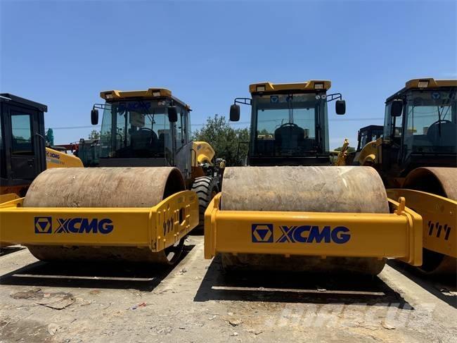 XCMG XS 223 J Ťahačové valce