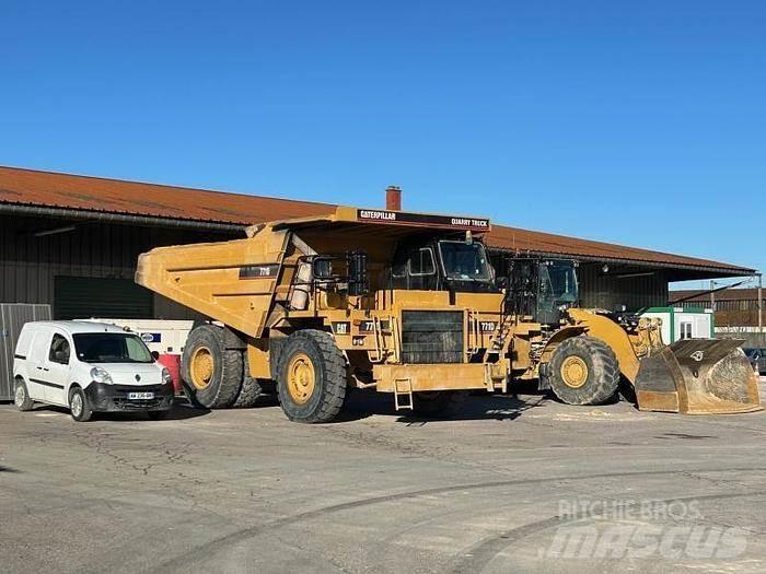 CAT 771D Stavebné sklápače
