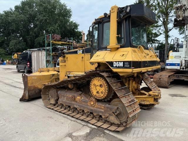 CAT D 6 M XL Pásové dozéry
