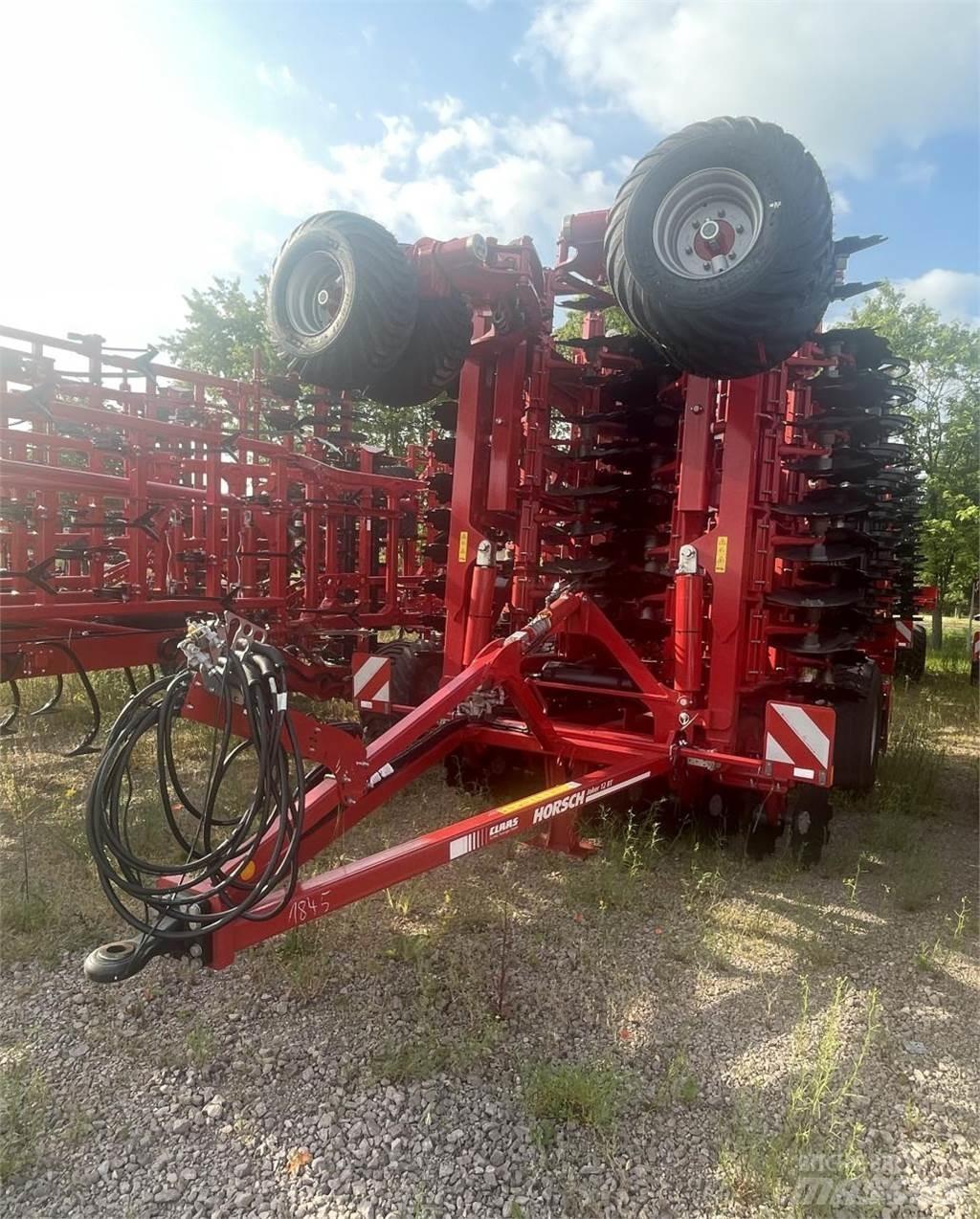 Horsch Joker 12 RT Tanierové brány