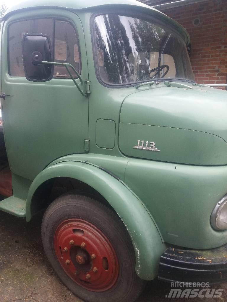 Mercedes-Benz 1113 Sklápače