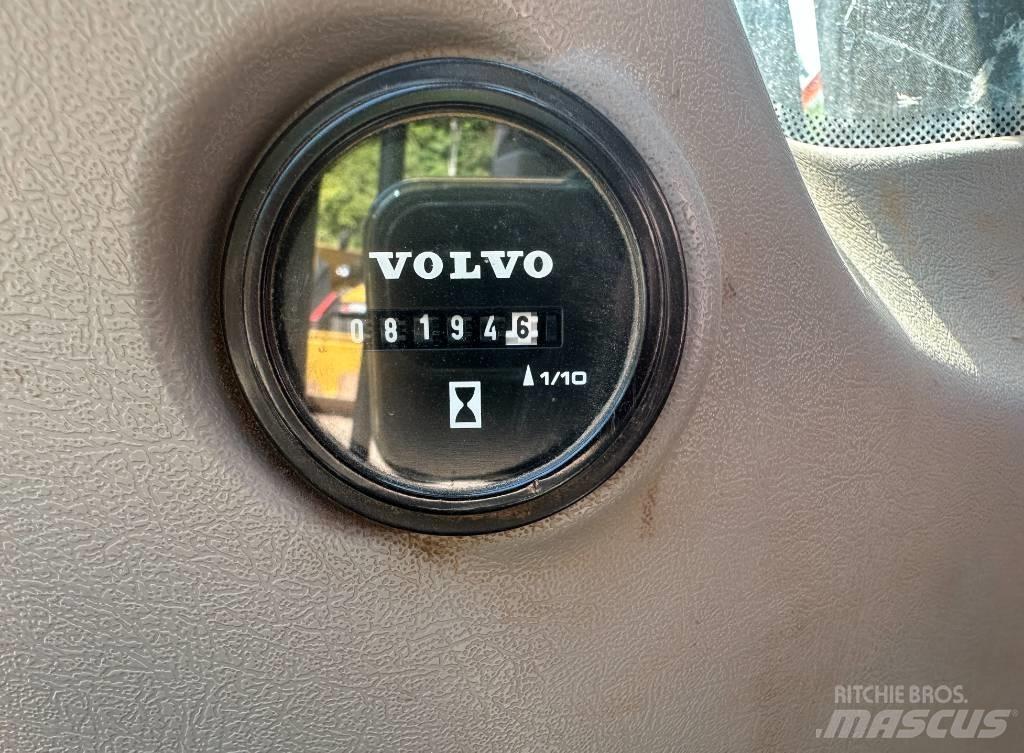 Volvo EC 140 EL Pásové rýpadlá