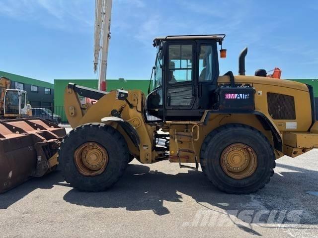 CAT 938 M Kolesové nakladače