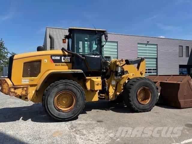 CAT 938 M Kolesové nakladače