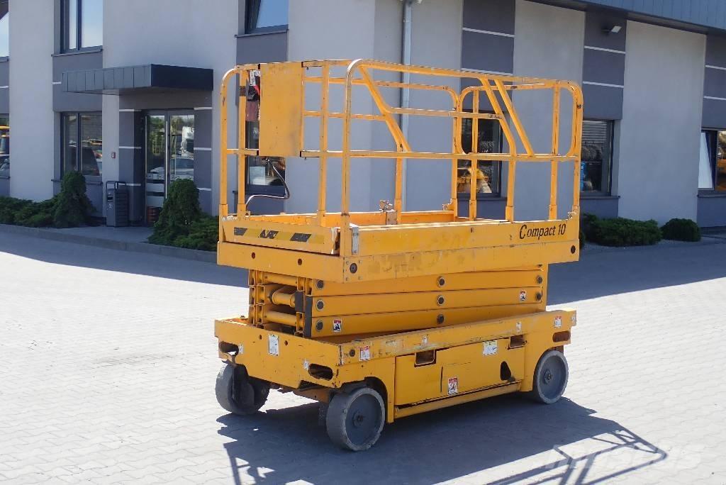 Haulotte Compact 10 Nožnicové zdvíhacie plošiny