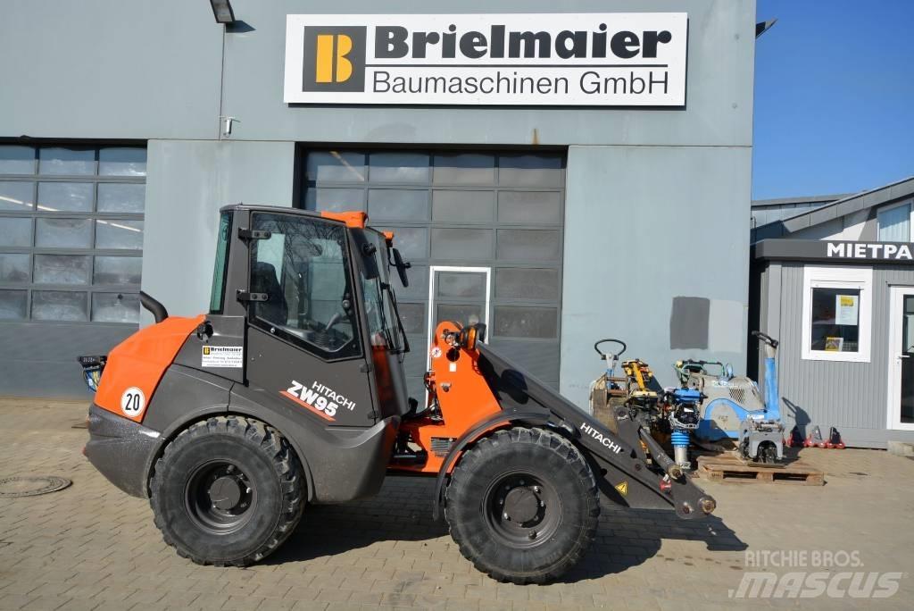 Hitachi ZW 95-6 C Kolesové nakladače