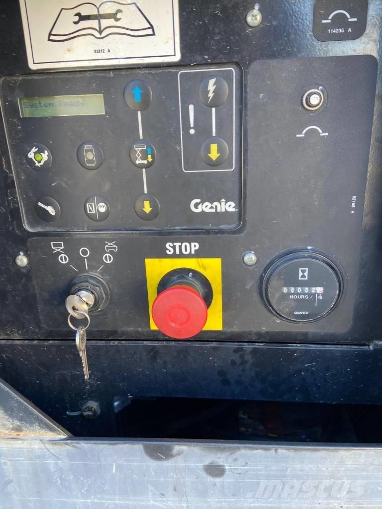 Genie GS 5390 RT Nožnicové zdvíhacie plošiny