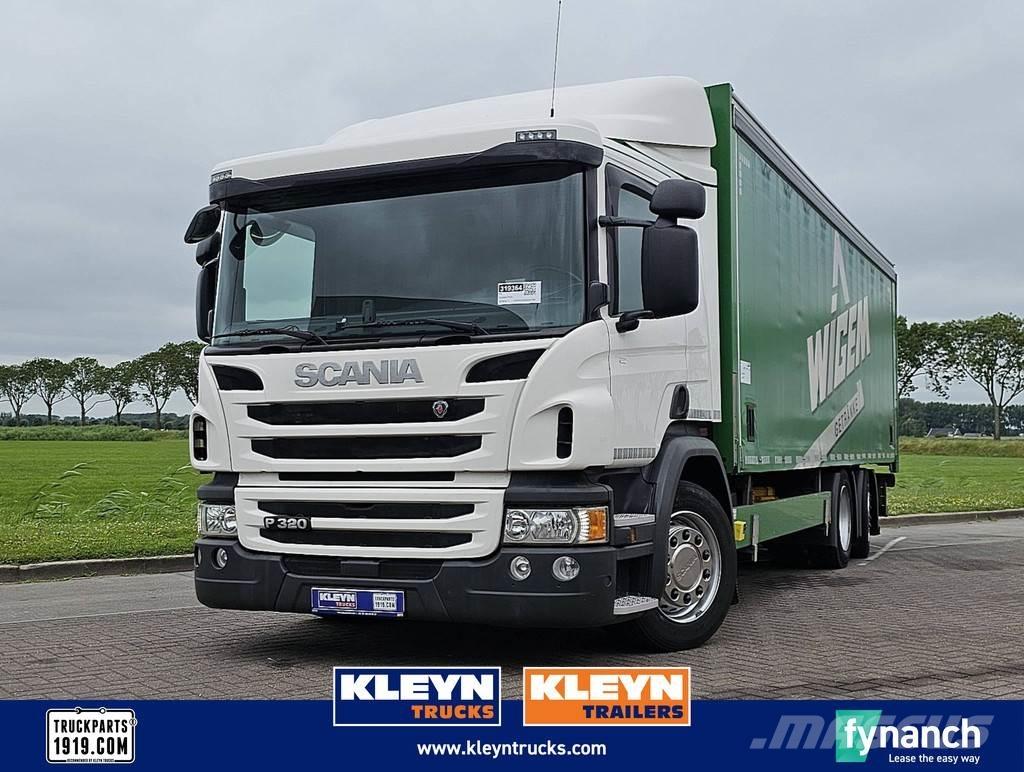 Scania P320 Nákladné vozidlá s bočnou zhrnovacou plachtou