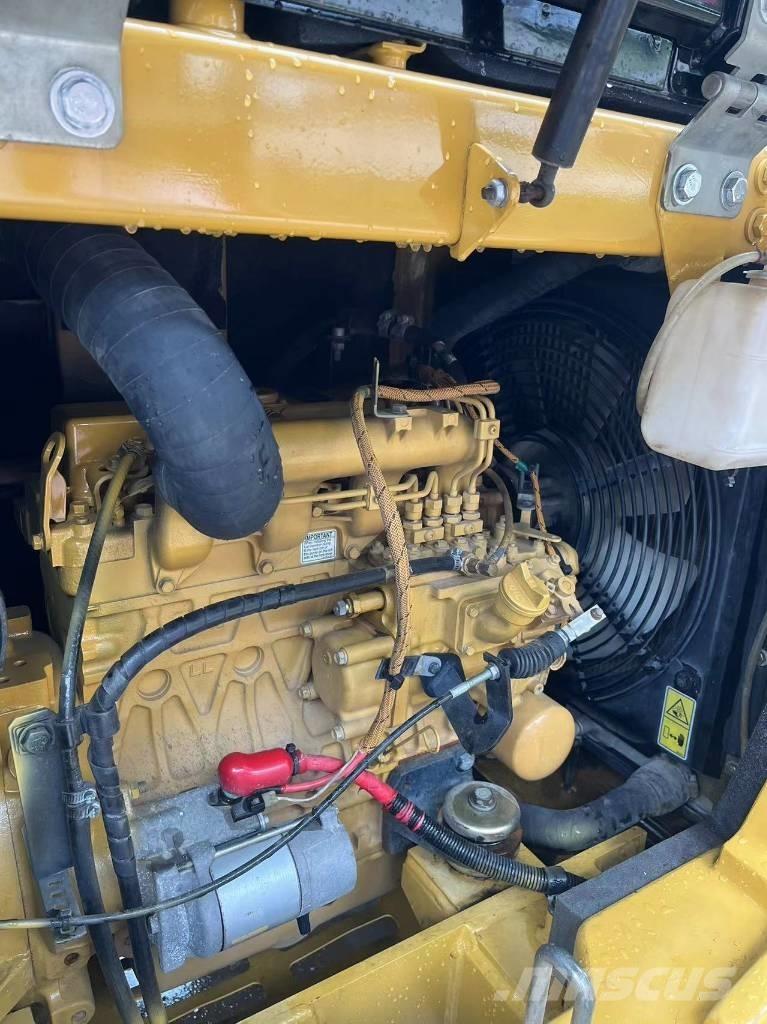 CAT 305.5 E2 Mini rýpadlá < 7t