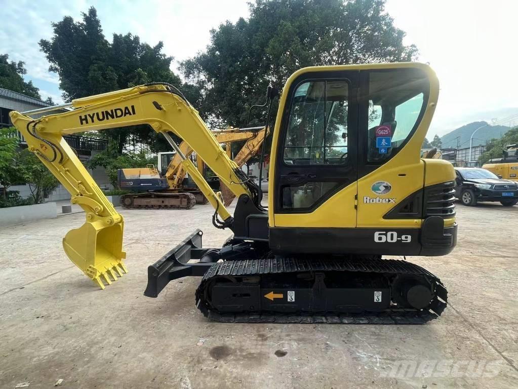 Hyundai R60-9 Pásové rýpadlá